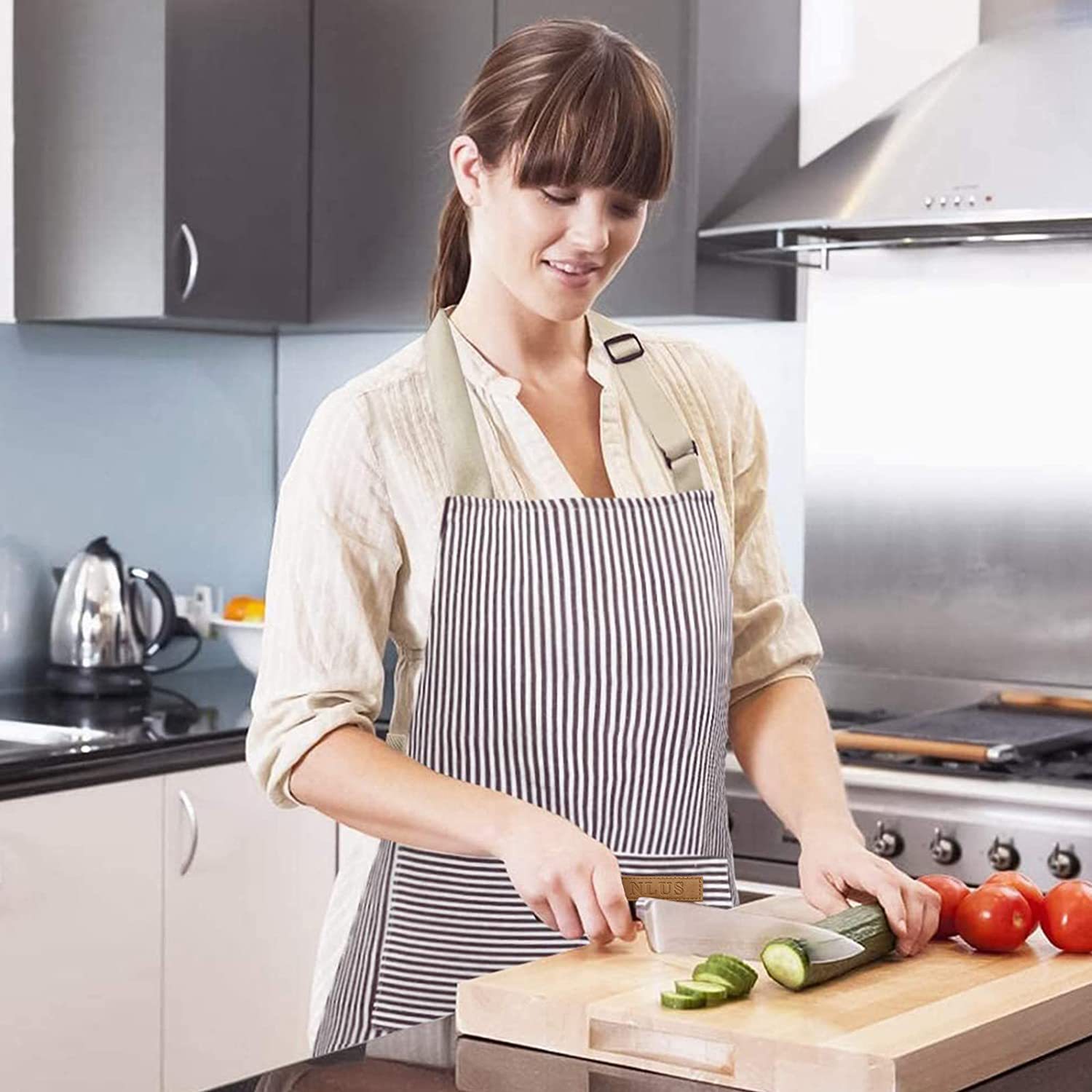 黒白ストライプキッチンエプロン調節可能な耐油性作業エプロン2 - Camping Cooking Apron のレビューと価格