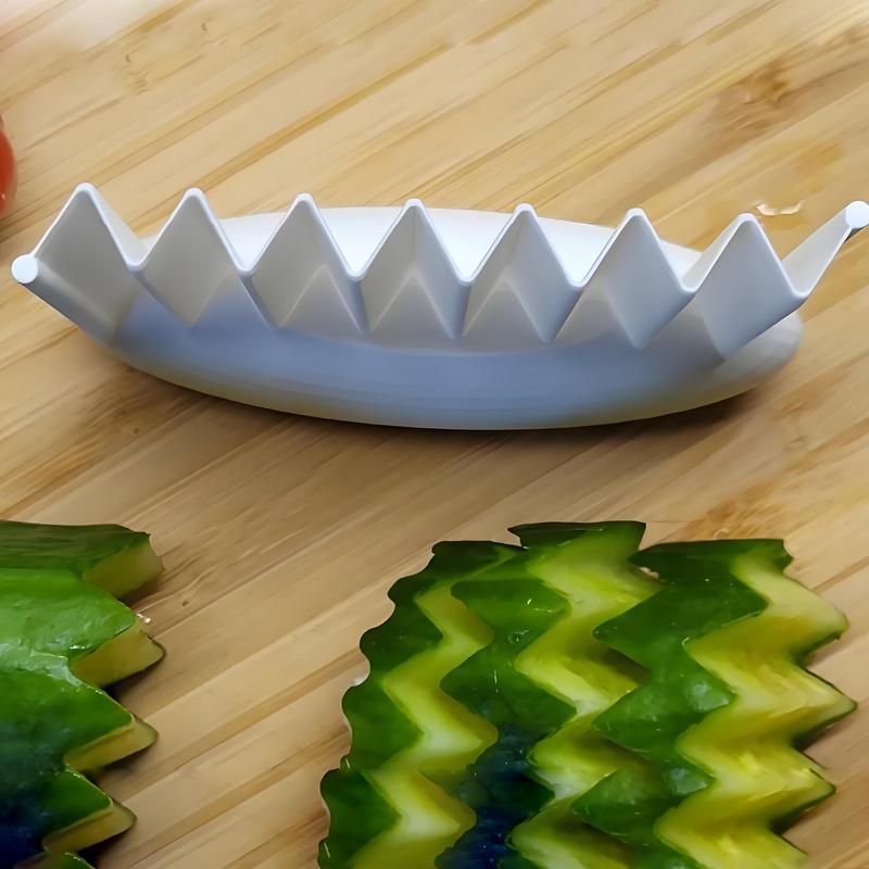 クリンクルフライカッターキッチン波状スライサー多機能 3D  - Camping No Cooking Meals のレビューと価格